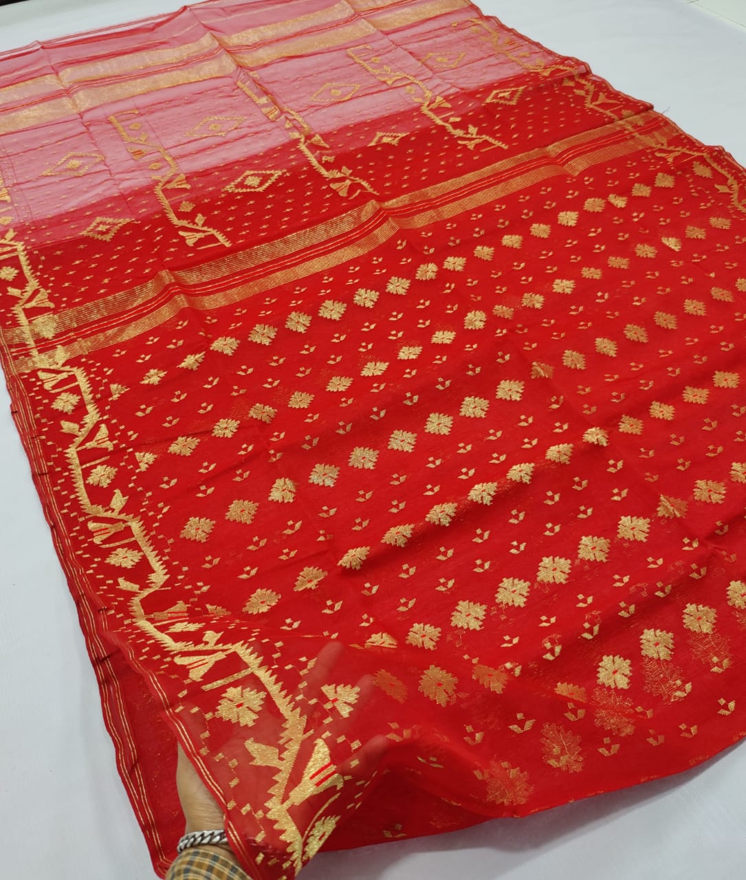 Dhakaiya Jamdani Red